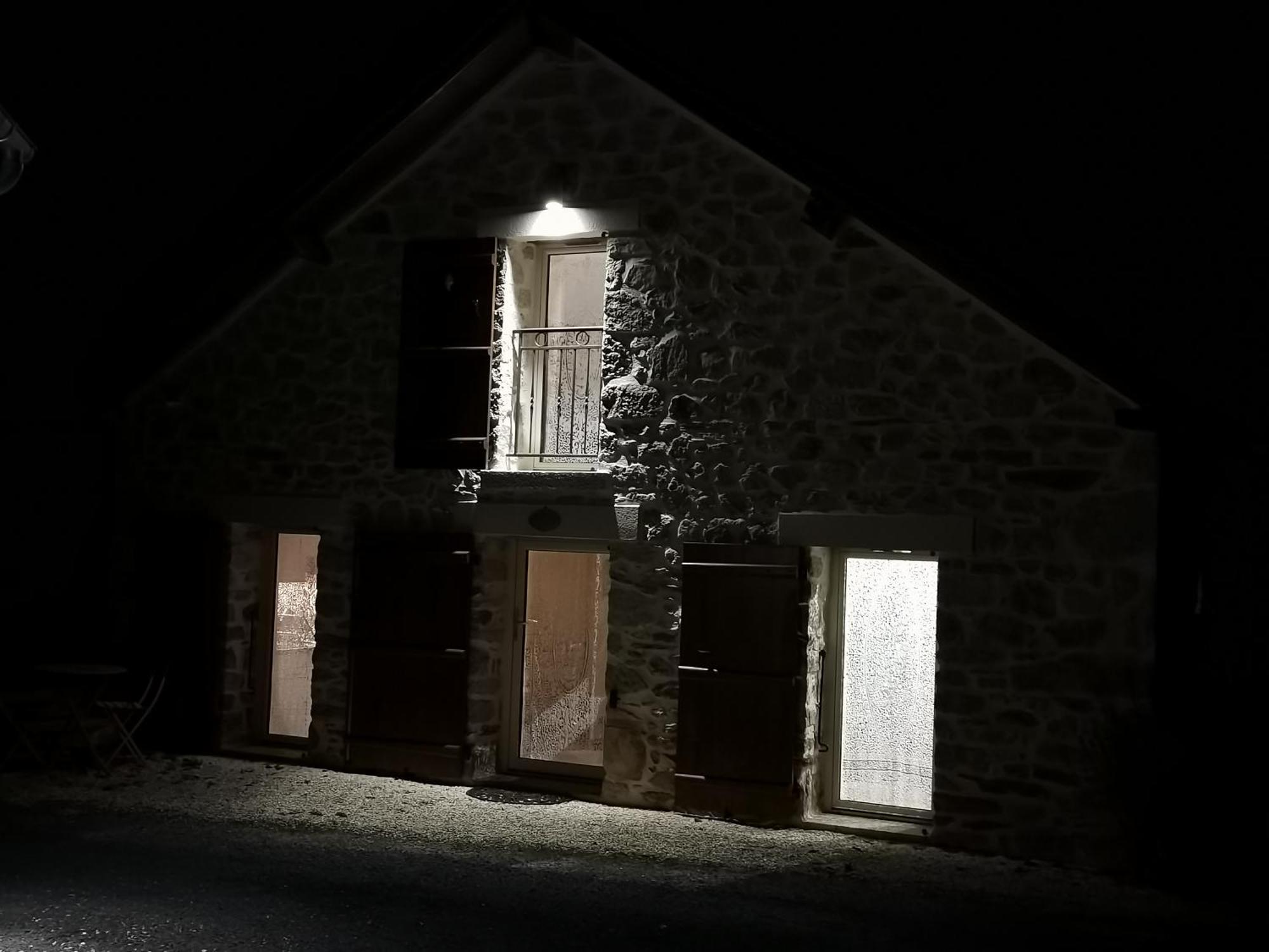 La Petite Porcherie Ladignac-le-Long Luaran gambar